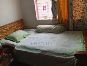 একদম নতুন খাট