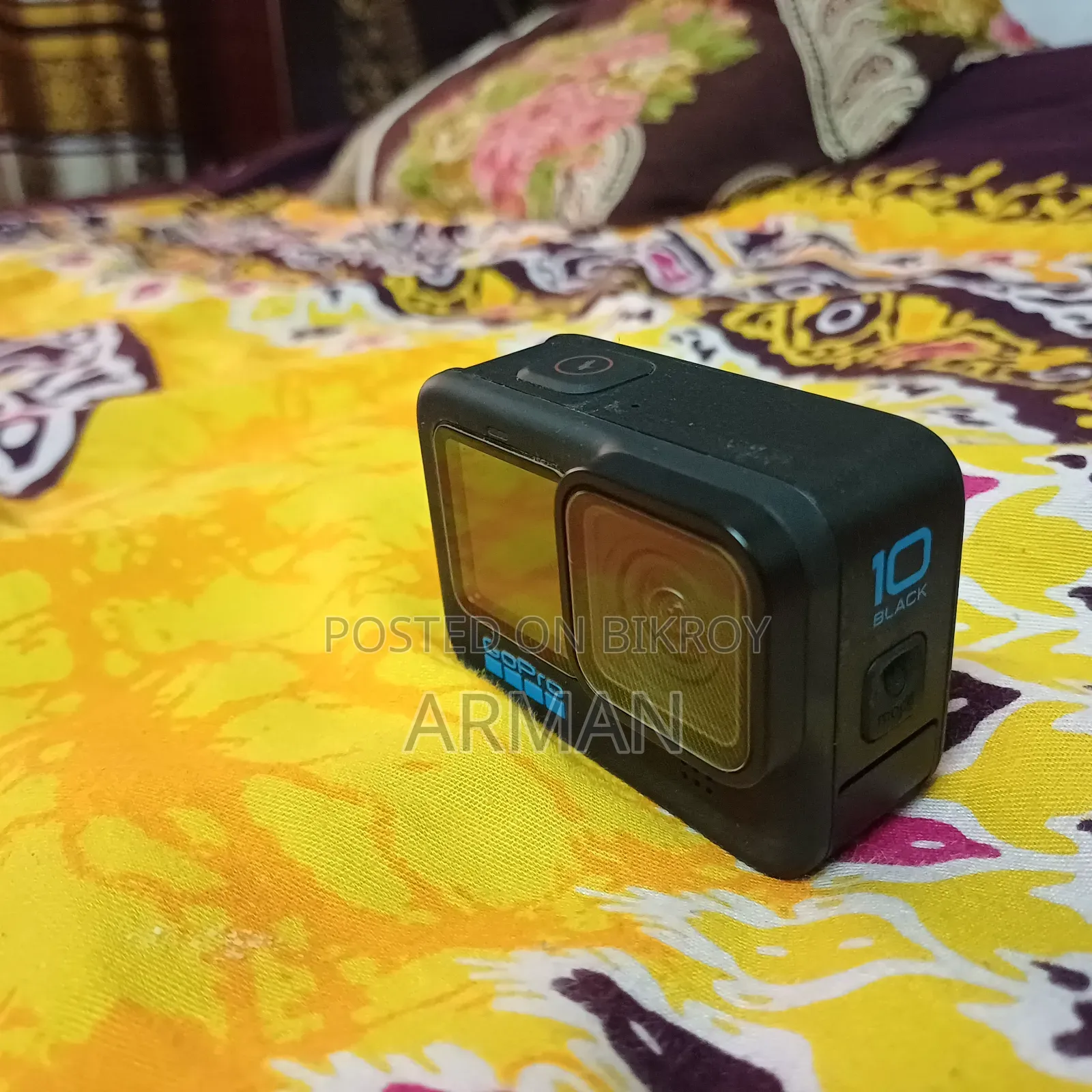Gopro Hero10 Black Action Camera Original Set with Extra Battery and Mount