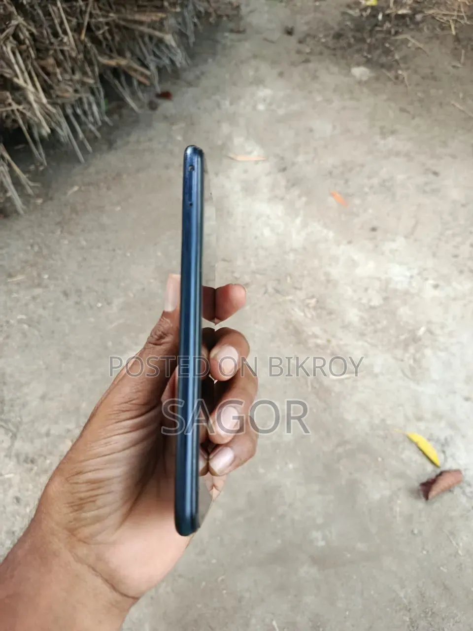ভিভো ওয়াই২০ ৬৪ জিবি ব্ল্যাক