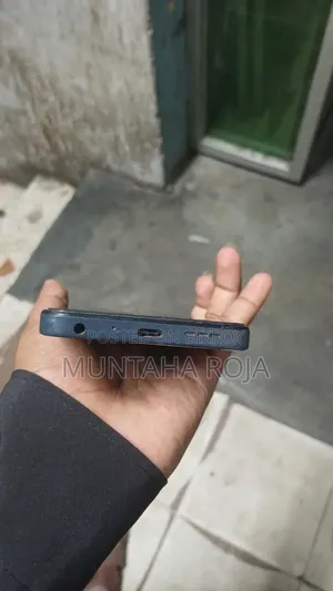 Walton 64 GB Black
