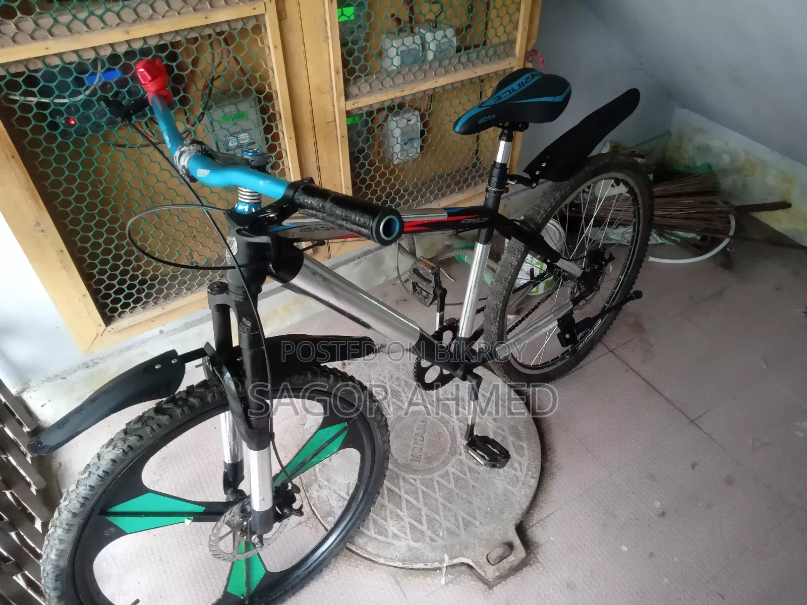 A good quality bicycle. Everything has been newly installed.