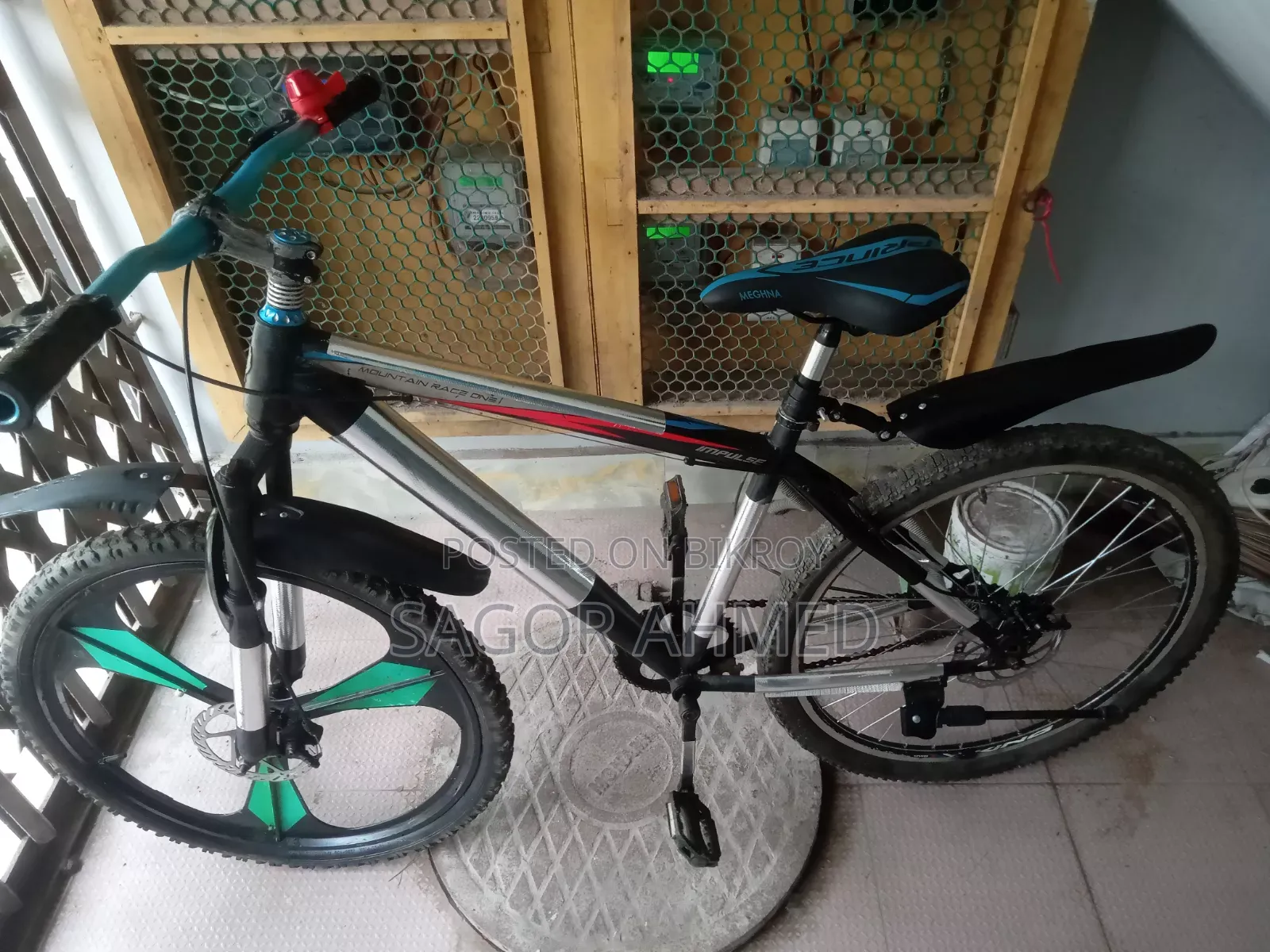 A good quality bicycle. Everything has been newly installed.