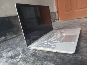 Laptop HP 15s 4GB Intel Core i3 SSD 256GB