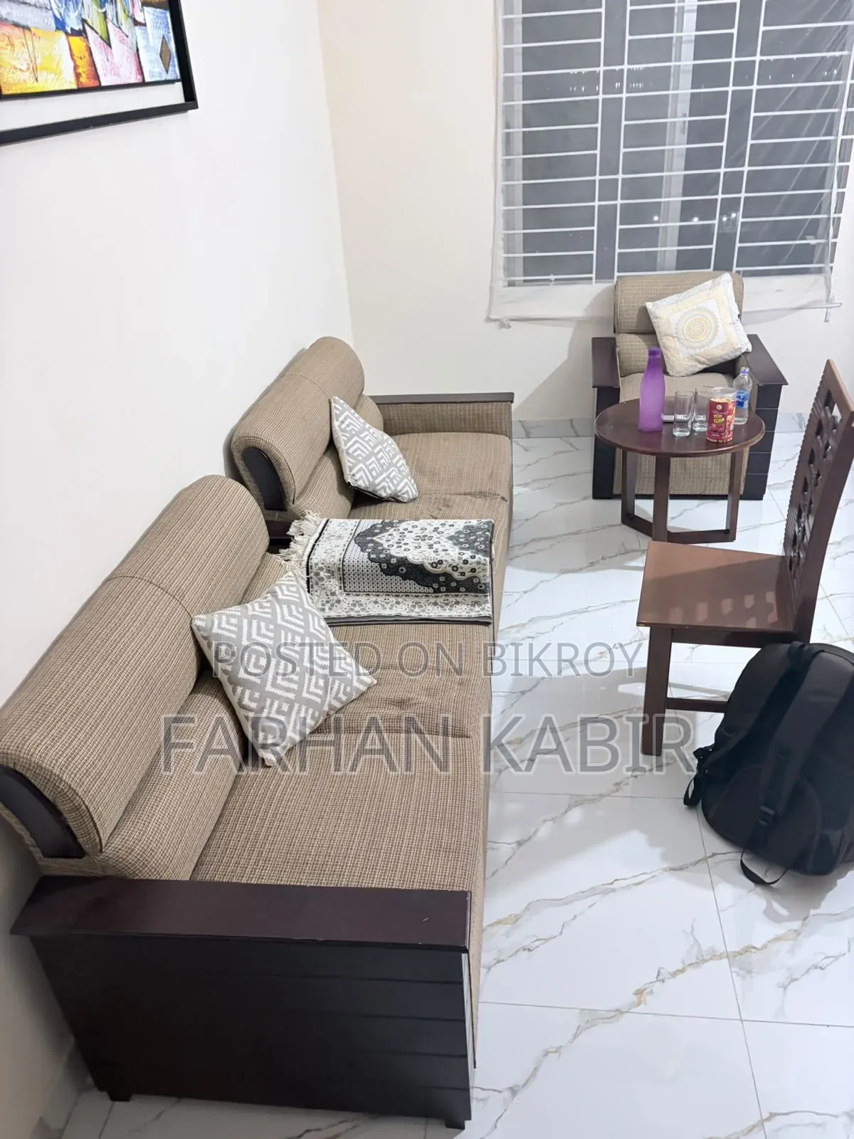 এলিগেন্ট ৩-সিটার সোফা সেট – প্রিমিয়াম ফ্যাব্রিক, স্টাইলিশ ডিজাইন