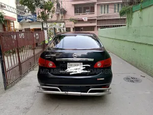 Nissan Bluebird 2005 Black