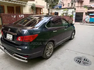 Nissan Bluebird 2005 Black