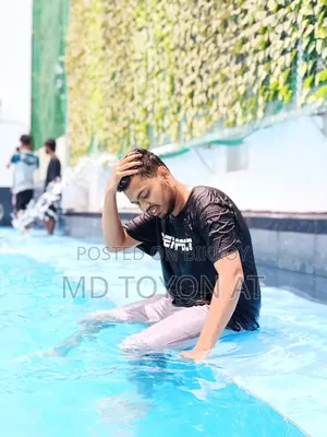আমি একজন রানিং ছাত্র,ভদ্র ও নম্র ব্যবহারে কথা বলতে পছন্দ করি।