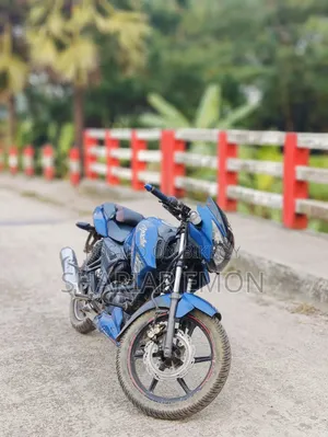 টিভিএস আপ্যাচে আরটিআর ১৬০ ২ভি রিফ্রেশ এক্স-কানেক্ট ২০১৮ ব্লু