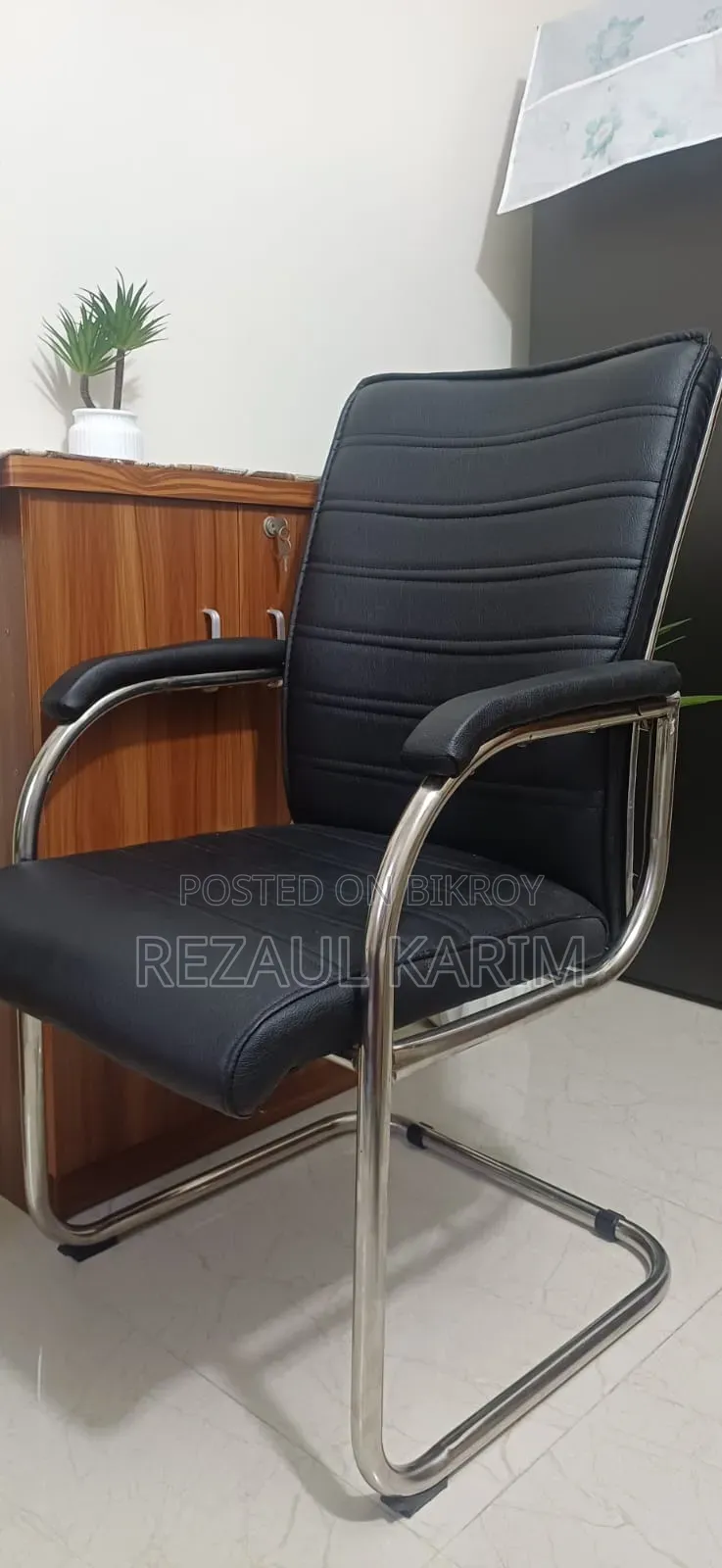 Sitting Chair (Office/Home/Study)