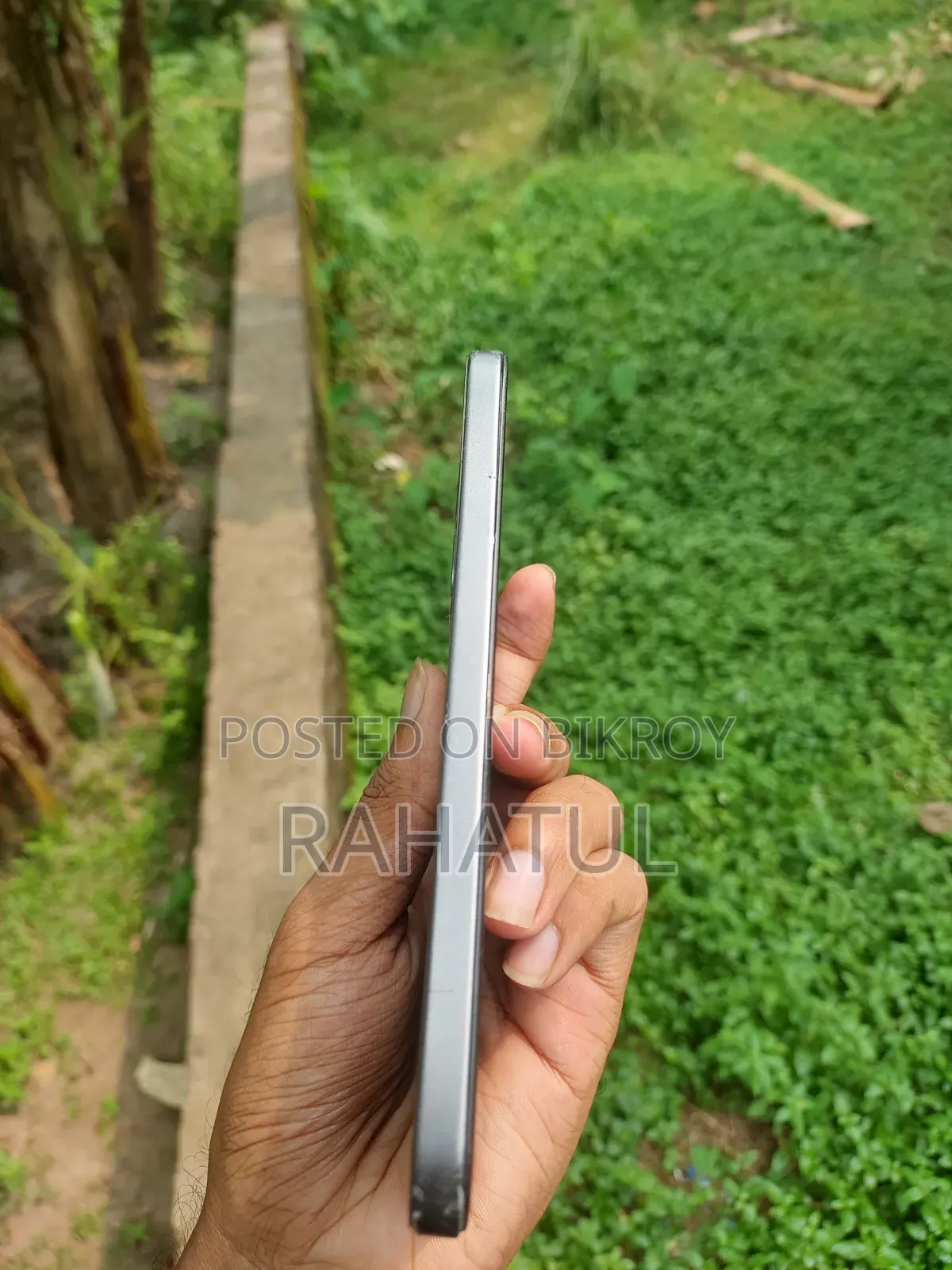 রিয়েলমি ১৫টি ২৫৬ জিবি কালো