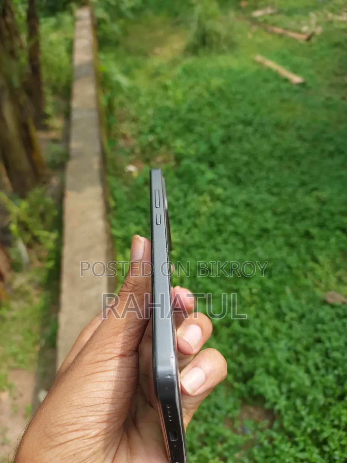 রিয়েলমি ১৫টি ২৫৬ জিবি কালো