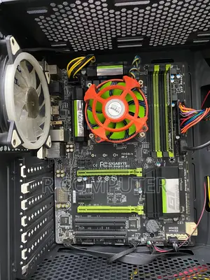 Desktop Computer Gigabyte 8GB Intel Core i7 SSD 256GB