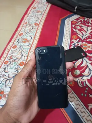 অ্যাপল আইফোন এসই (২০২২) ৬৪ জিবি ব্ল্যাক