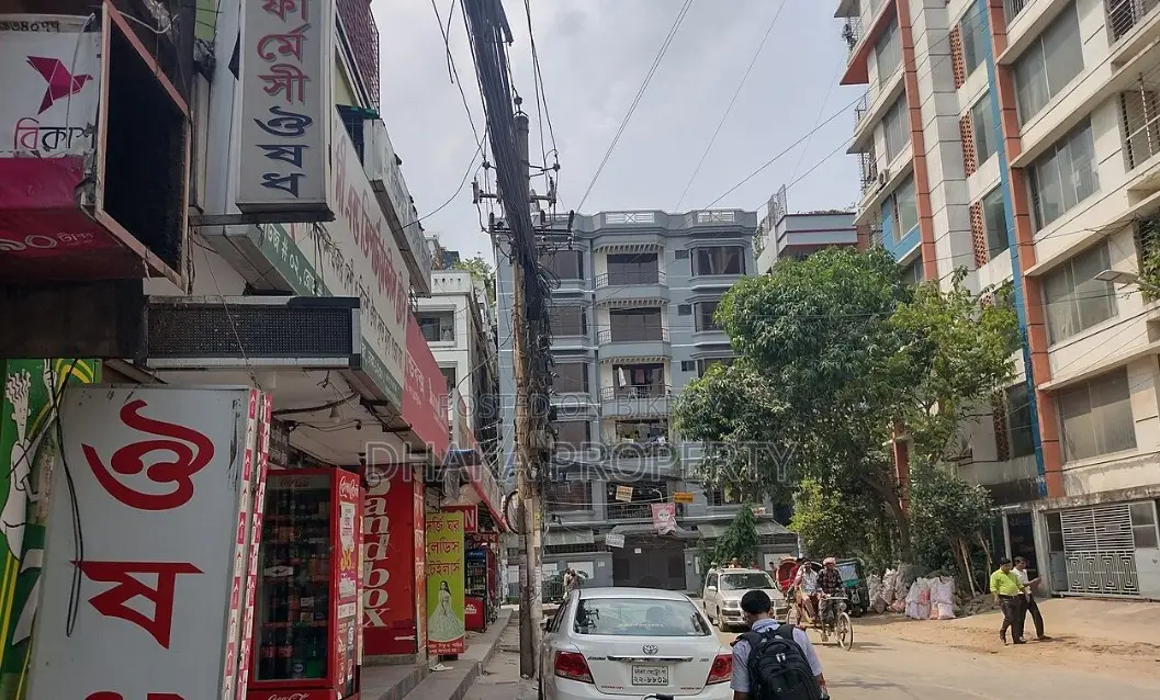 30ft Road 3 Katha South-Facing Plot at Sector-12