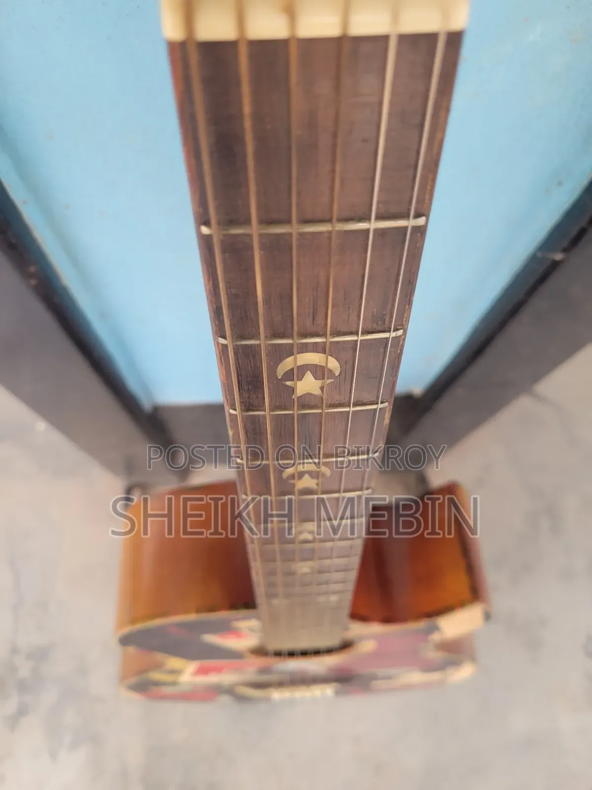 Giuliari Acoustic Guitar