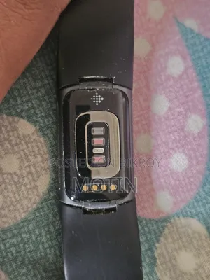 Fitbit Charge 5