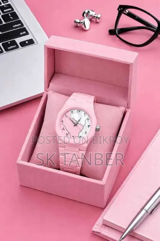 Arabic Trending Girls’ Arabic Aura Watch