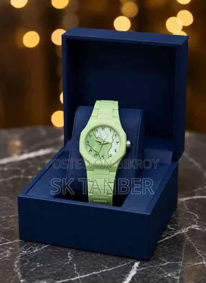 Arabic Trending Girls’ Arabic Aura Watch