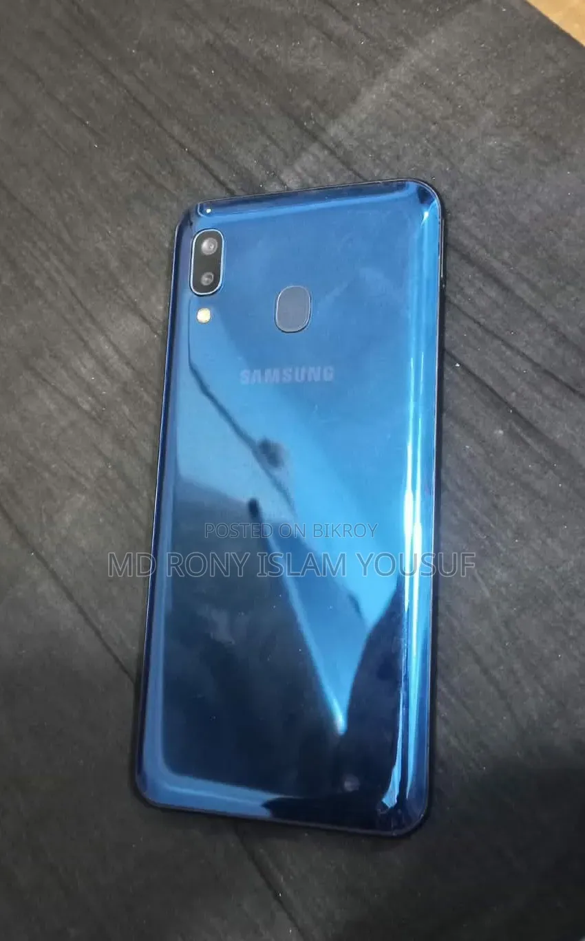স্যামসাং গ্যালাক্সি এ২০ ৩২ জিবি ব্লু