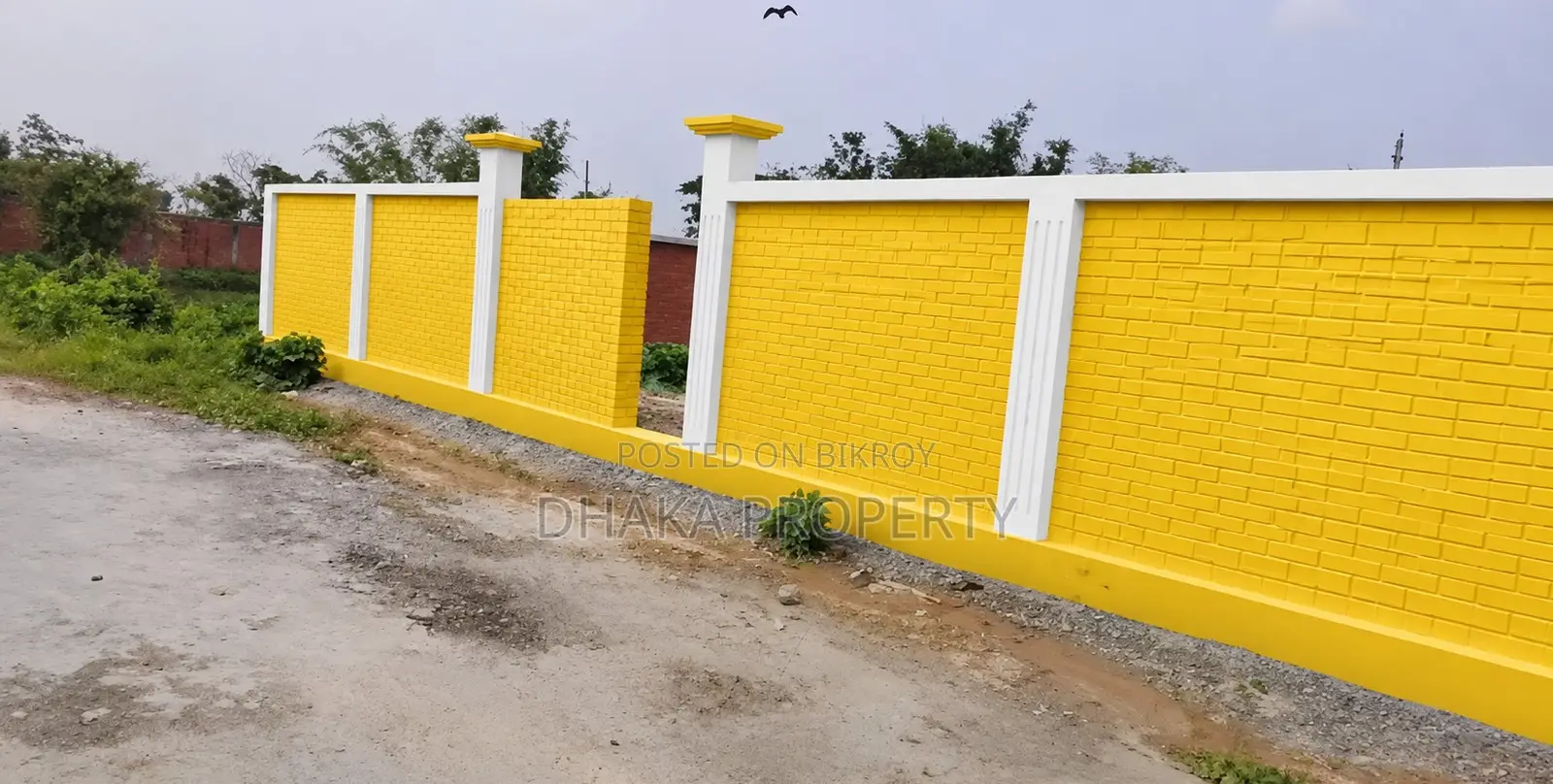সেক্টর-১১ এ ৫৪ ফুট বাণিজ্যিক ৩ কাঠা পূর্বমুখী