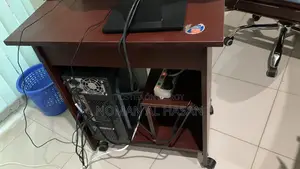 Desktop Computer 4GB Intel Pentium SSD 128GB