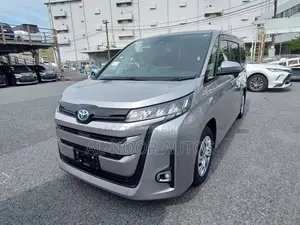 Toyota Noah 2022 Gray