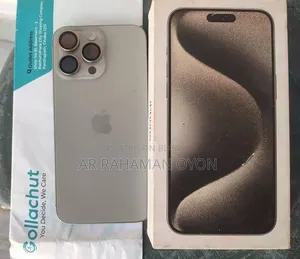 অ্যাপল আইফোন ১৫ প্রো ম্যাক্স ২৫৬ জিবি হোয়াইট