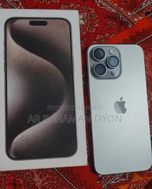 অ্যাপল আইফোন ১৫ প্রো ম্যাক্স ২৫৬ জিবি হোয়াইট