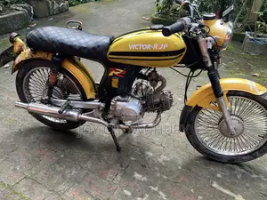 Lifan 2021 Yellow
