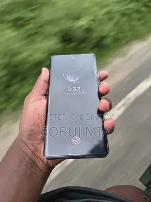 ভিভো এক্স১০০ ২৫৬ জিবি কালো
