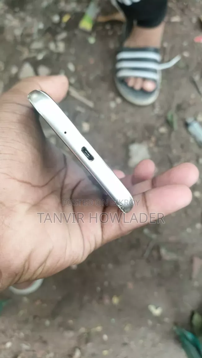 স্যামসাং গ্যালাক্সি জে২ প্রো ১৬ জিবি রোজ গোল্ড