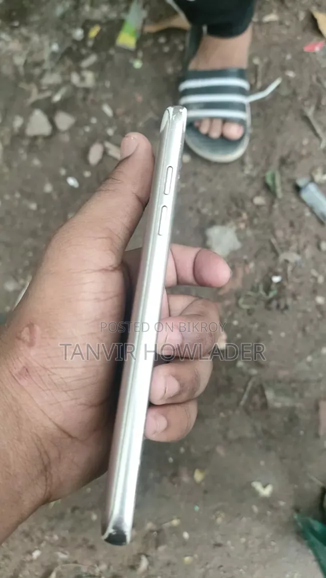 স্যামসাং গ্যালাক্সি জে২ প্রো ১৬ জিবি রোজ গোল্ড