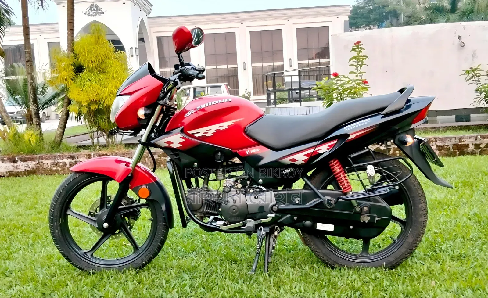 Hero Glamour 2024 Red