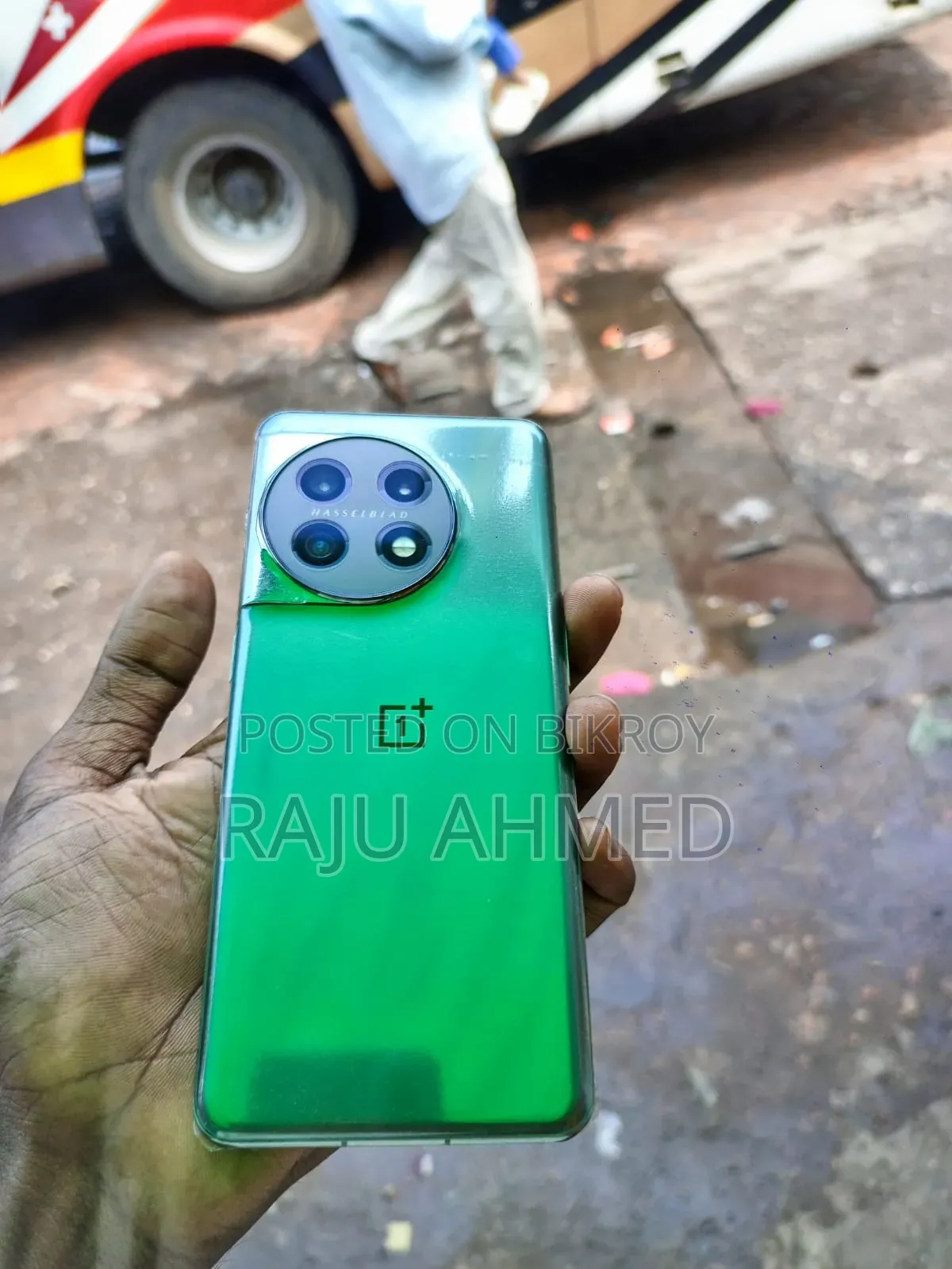 ওয়ানপ্লাস ১১ ২৫৬ জিবি সিলভার