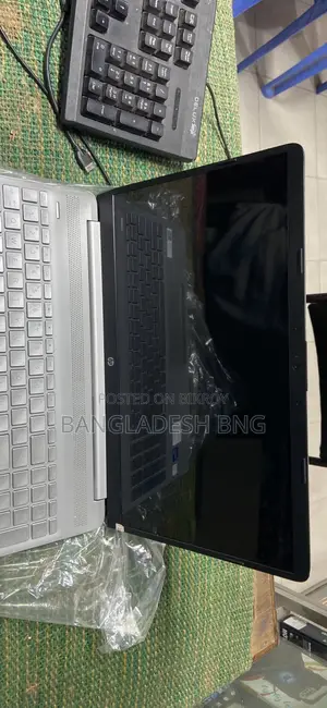 Laptop HP 15s 8GB Intel Core i5 SSD 256GB