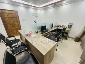 Office workstation to be shared in Banani.