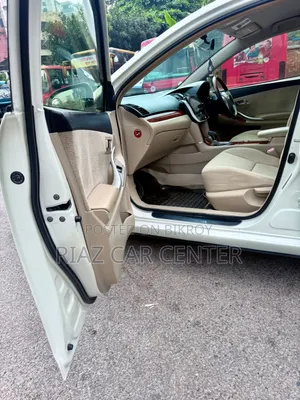 Toyota Premio 2015 Pearl
