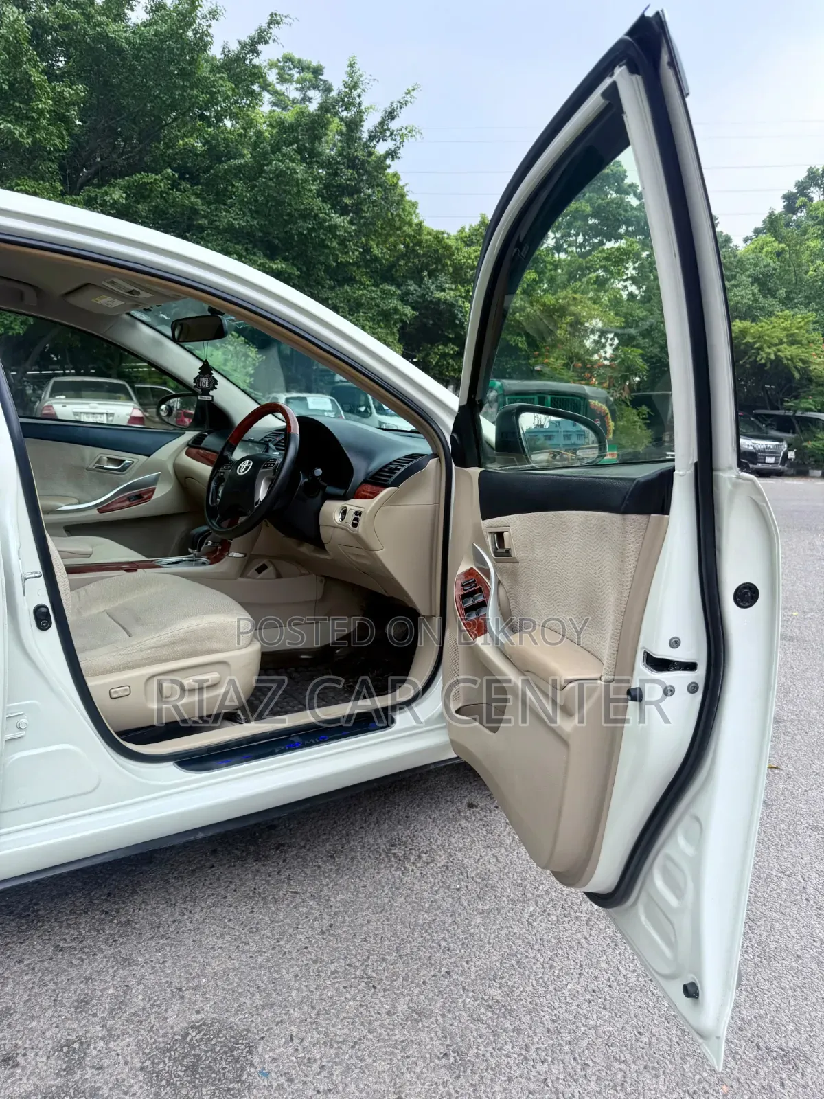 Toyota Premio 2015 Pearl