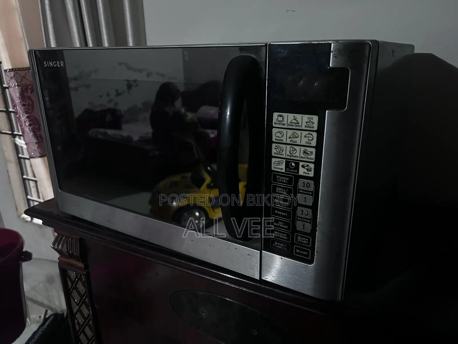 Microwave Oven