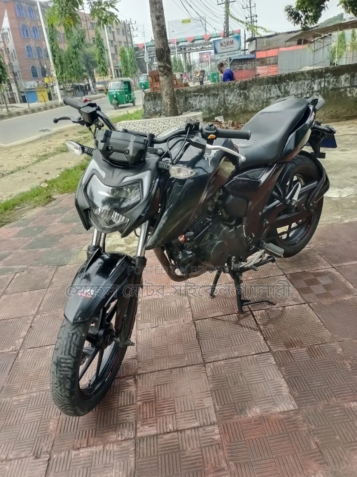 টিভিএস অ্যাপাচি আরটিআর ১৬০ ৪ভি ২০১৯ কালো