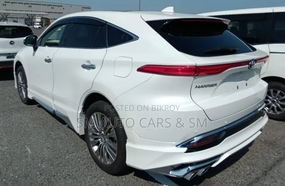 Toyota Harrier 2022 Pearl
