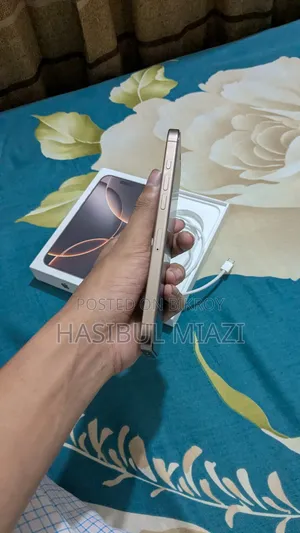 অ্যাপল আইফোন ১৬ প্রো ম্যাক্স ২৫৬ জিবি গোল্ড