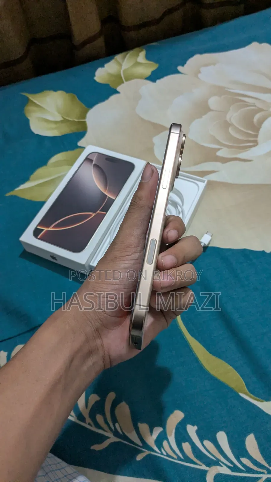 অ্যাপল আইফোন ১৬ প্রো ম্যাক্স ২৫৬ জিবি গোল্ড