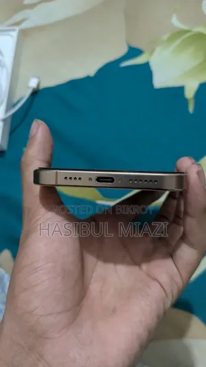 অ্যাপল আইফোন ১৬ প্রো ম্যাক্স ২৫৬ জিবি গোল্ড