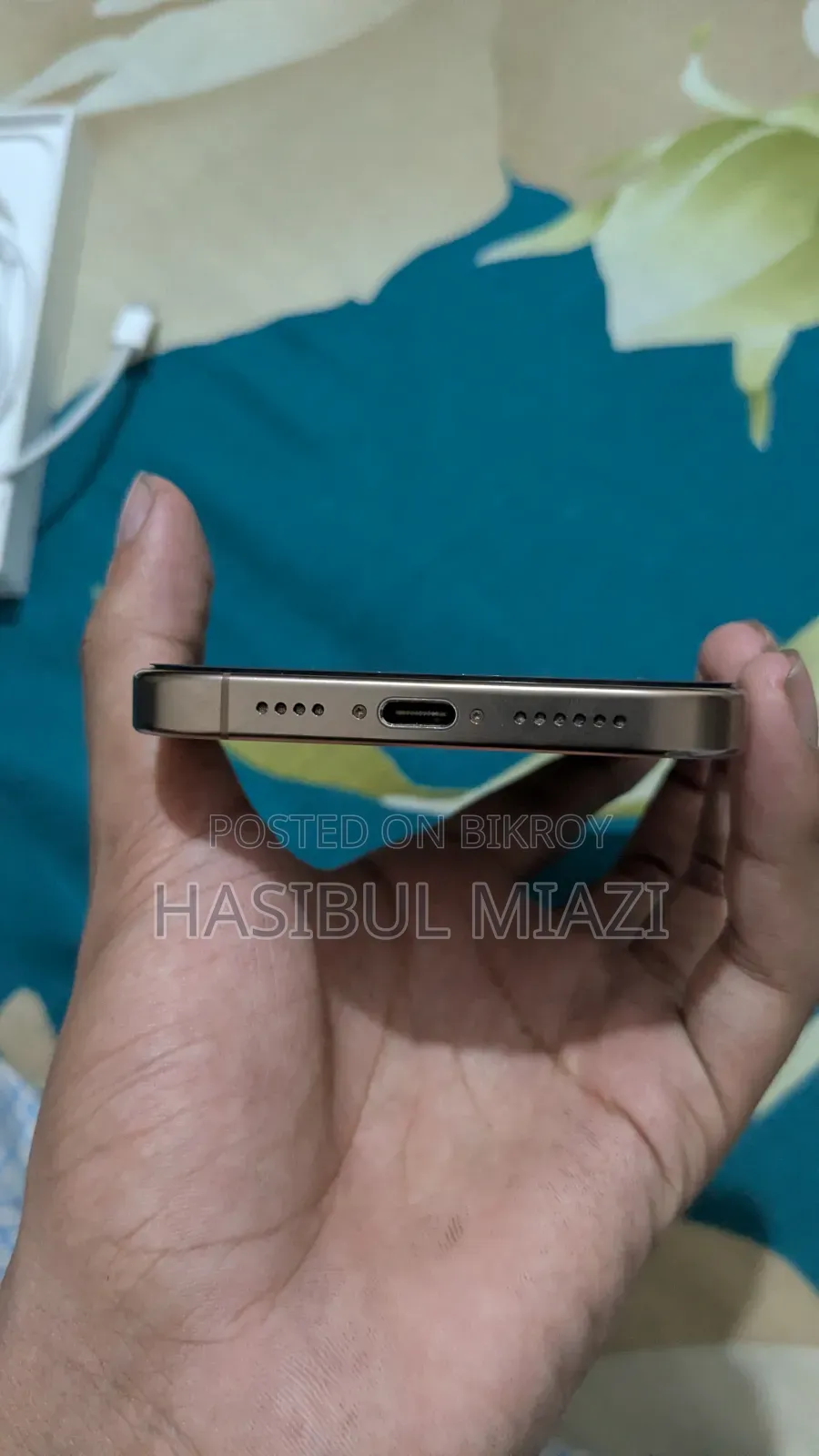 অ্যাপল আইফোন ১৬ প্রো ম্যাক্স ২৫৬ জিবি গোল্ড