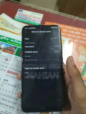 Vivo Y17 256 GB Black