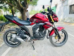 সুজুকি জিক্সার ২০২২