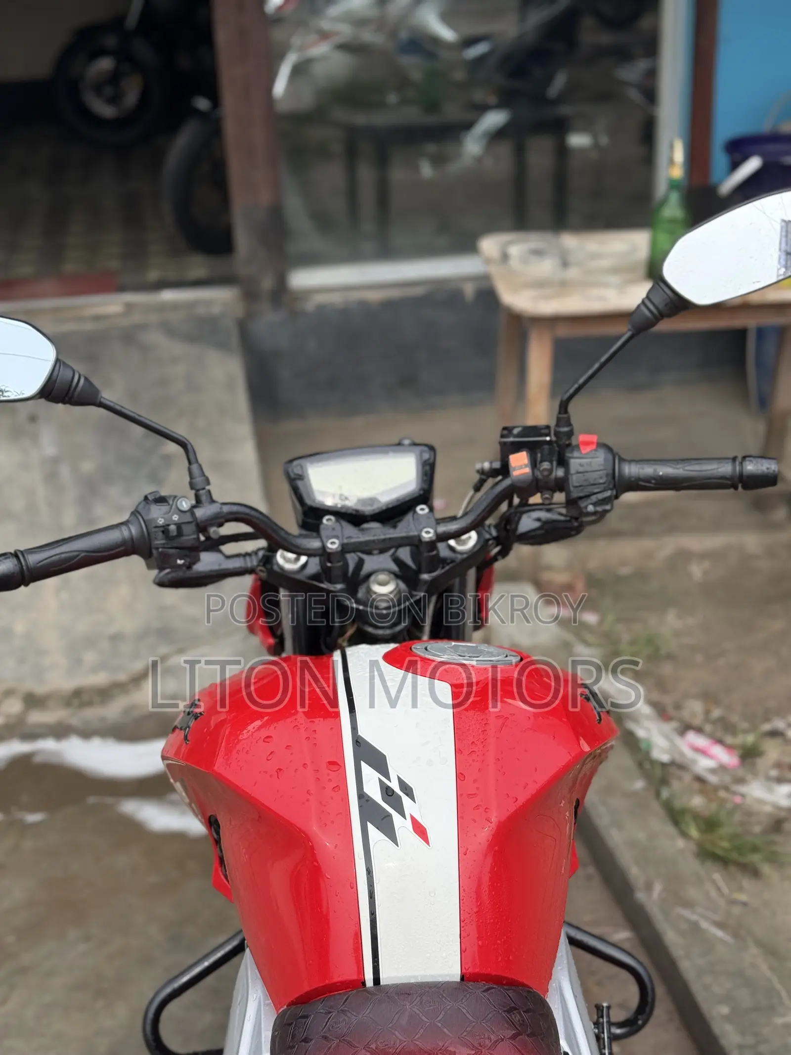 TVS Apache RTR 160 4V 2022 Red