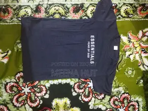 ESSENTIALS Fear of God ফ্রন্ট প্রিন্ট