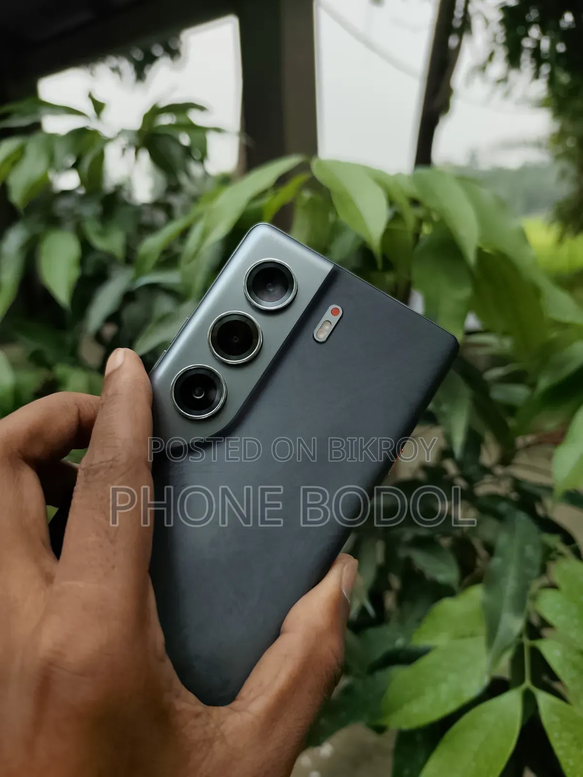 টেকনো ক্যামন ৪০ প্রো ৪জি ২৫৬ জিবি ব্ল্যাক